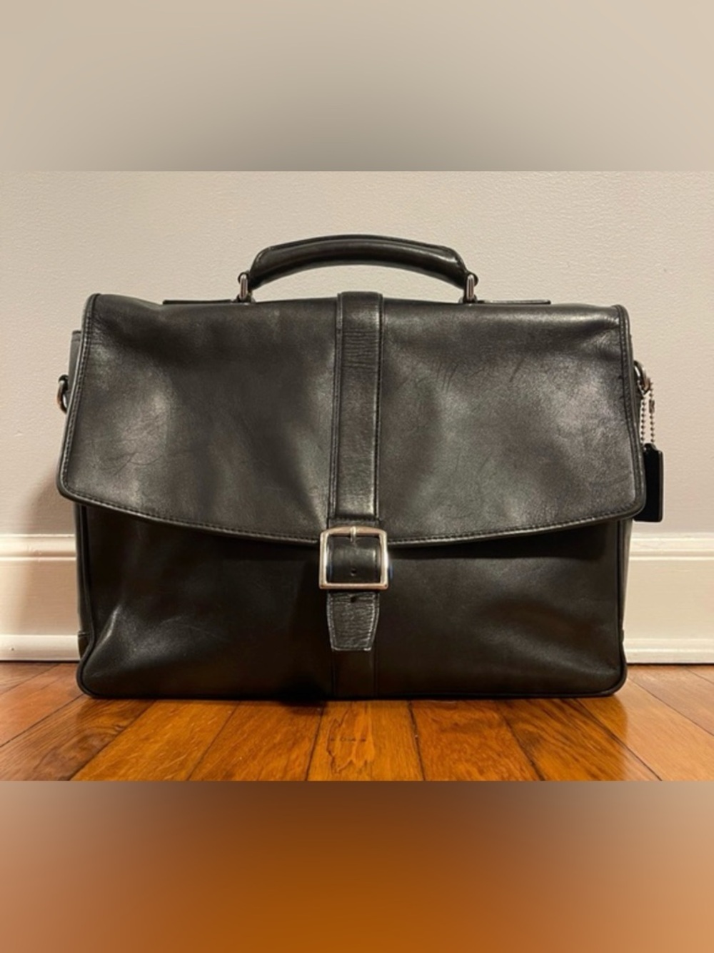 Coach Classic Black Leather Messenger Bag with Interior Organization